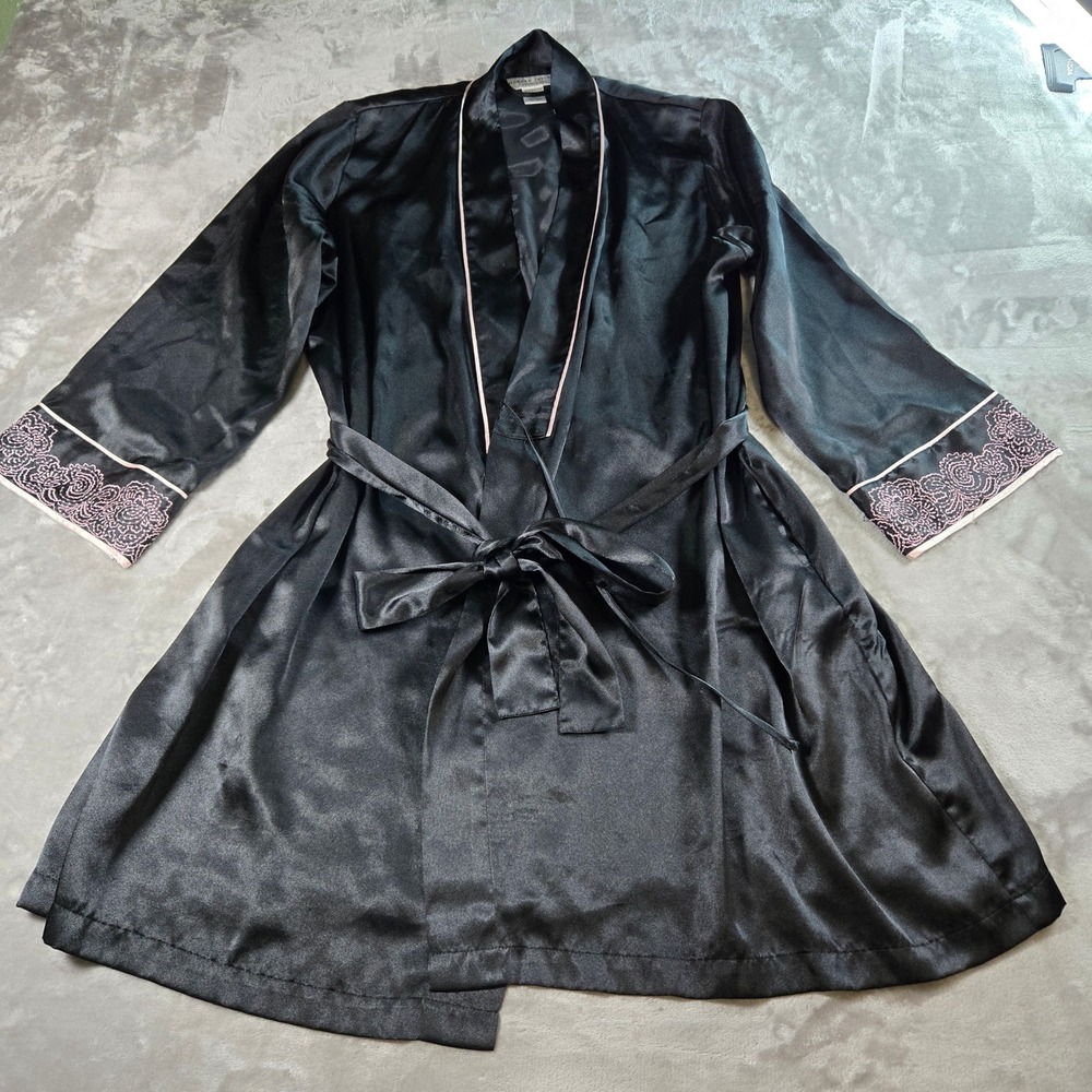 Morgan Taylor Intimates Black Satin Embroidered Trim Robe Kimono‎ Medium